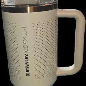Stanley X CALIA 40OZ Quencher H2.0 Tumbler - OAT MILK - LIMITED!  BUNDLE AVAIL